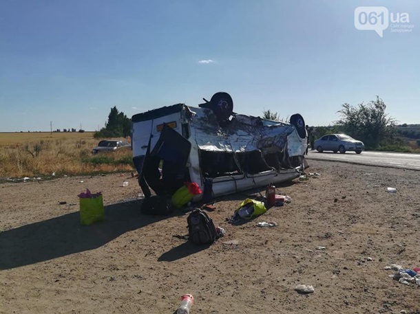 В Запорожской области КамАЗ врезался в маршрутку - 6 погибших, в том числе 5 детей 12