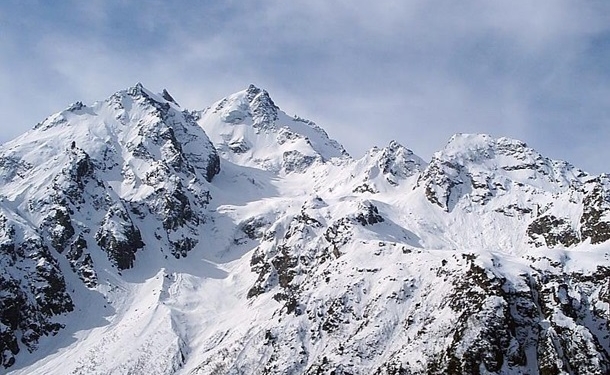 Мигала фонариком: с Эльбруса спустили украинку