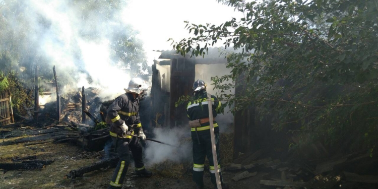 На Николаевщине вчера тушили пожары, вспыхнувшие и из-за детей, и из-за взрослых