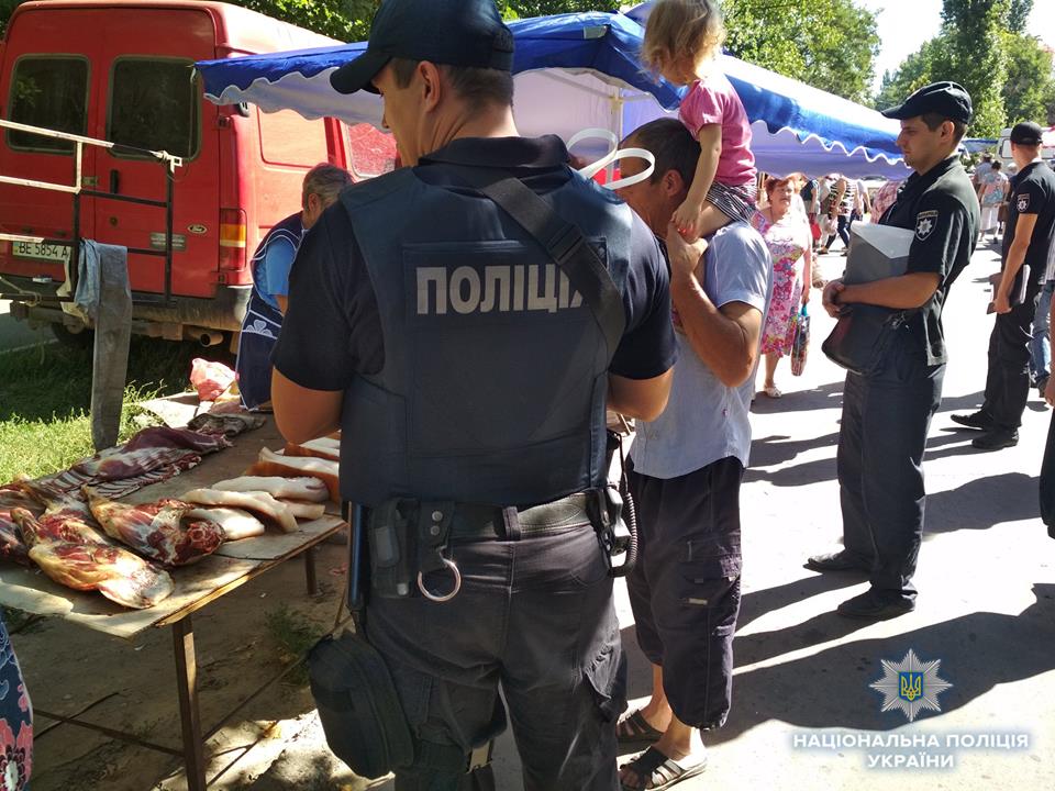 На рынках Николаева за неделю выявили трех нелегальных мигрантов 5