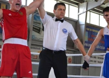 Николаевский судья по боксу получил звание международного и ворвался в ТОП мировых рефери