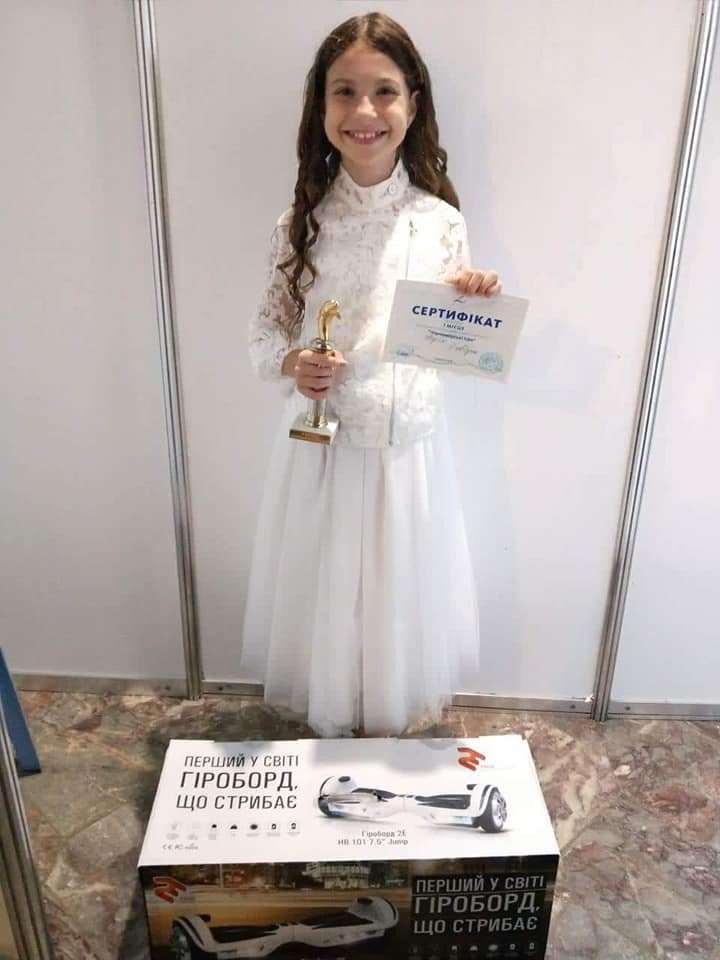 Победительницей престижного конкурса «Черноморские игры» стала юная певица из Николаева 7