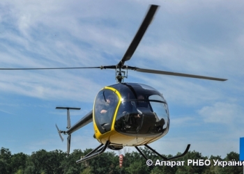 “Небу не нужен ямочный ремонт”. Турчинов предлагает активно пересаживаться на вертолеты