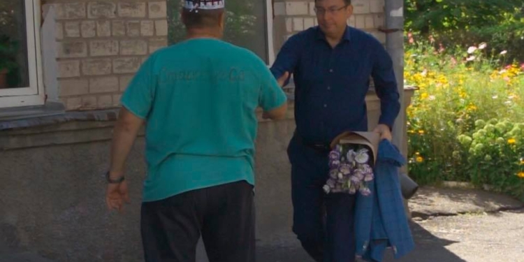 Нападение на чиновницу Херсонского горсовета будет расследовать СБУ