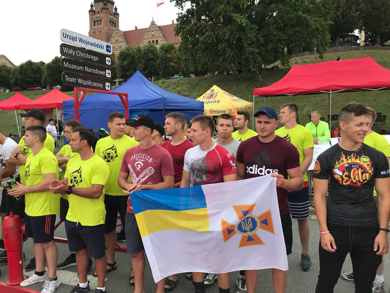 Николаевские спасатели отправились бороться за звание лучших в Европе на «Toughest Firefighter Challenge»