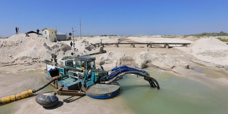 “НИБУЛОН” завершил спасательную операцию на Молочном лимане – рыба ушла в Азовское море