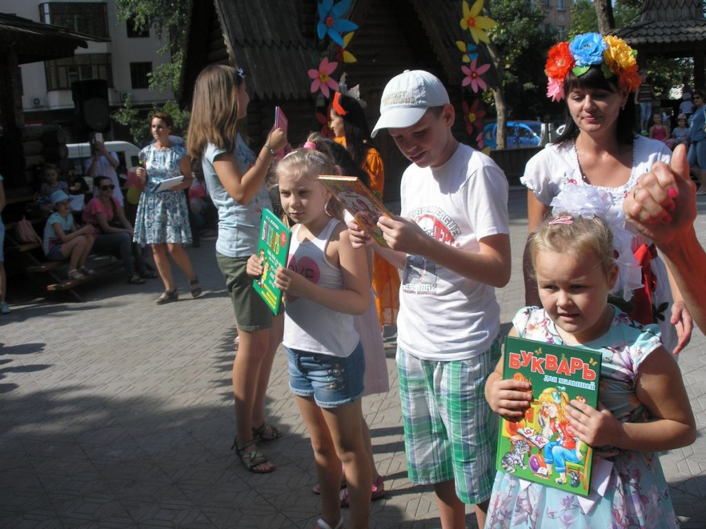 Дети в николаевской «Сказке» попрощались с летом 11