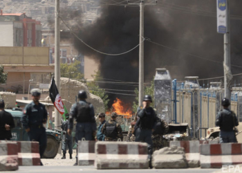 Кабул подвергся ракетному обстрелу, один из снарядов разорвался рядом с резиденцией президента