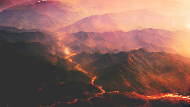 В Папуа-Новой Гвинее извергается вулкан, эвакуированы две тысячи человек