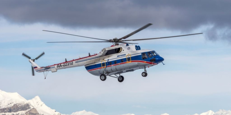 В Таджикистане разбился вертолет с иностранными альпинистами