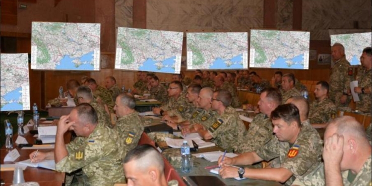 Организаторам учений тоже нужно учиться: на николаевском полигоне «Широкий Лан» прошли занятия для «штабных»