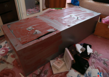 Экс-премьера Крыма Франчука избили и ограбили