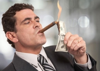 Составлен рейтинг того, сколько миллиардеры зарабатывают в час