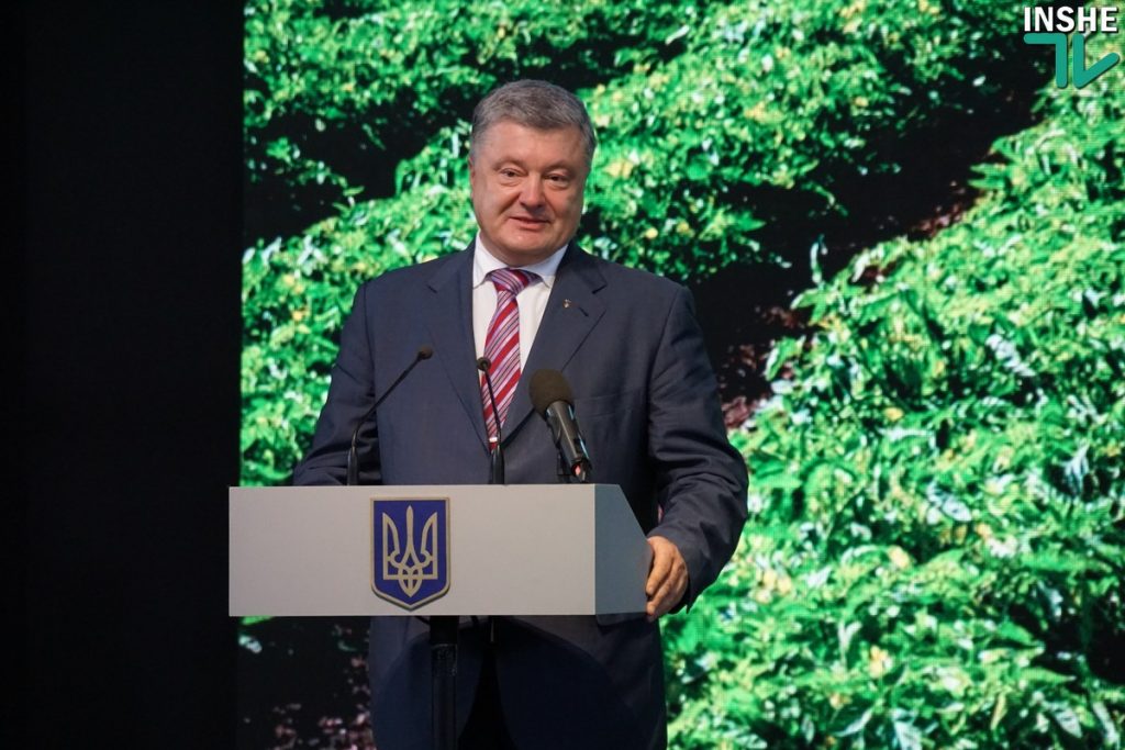 Порошенко заложил первый кирпич нового завода AgroFusion на Николаевщине 31