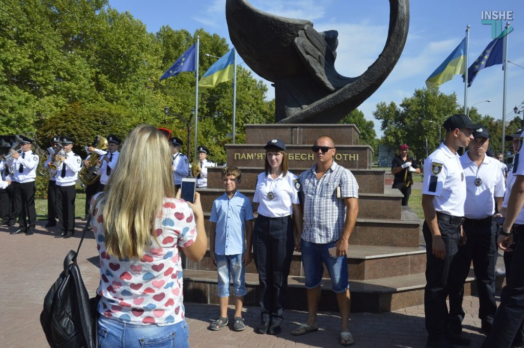 «Пример для подражания»: в Николаеве 27 полицейских приняли присягу 20