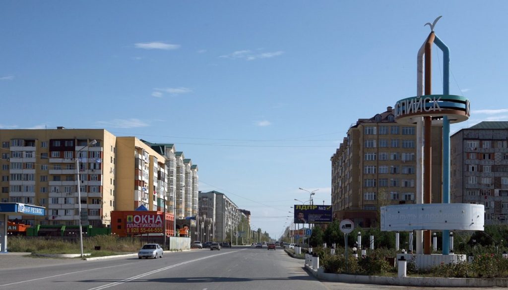 В российском Каспийске пройдут слушания о переименовании улицы Мира в честь Сталина. При этом в городе уже есть одна улица Сталина 1