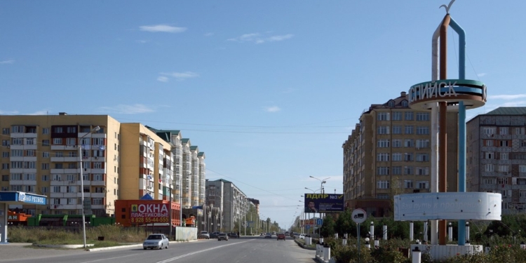 В российском Каспийске пройдут слушания о переименовании улицы Мира в честь Сталина. При этом в городе уже есть одна улица Сталина