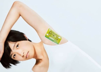 Японцам предлагают сдавать подмышки под рекламу