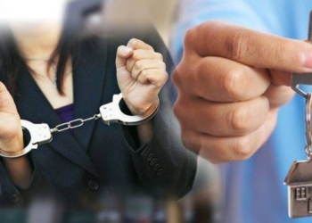 В истории со вселением экс-полицейского в квартиру военнослужащего виноват риелтор-мошенник – следствие