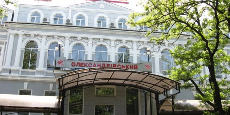 Гостиницу и Бизнес-центр “Александровский” выставили на торги через СЕТАМ