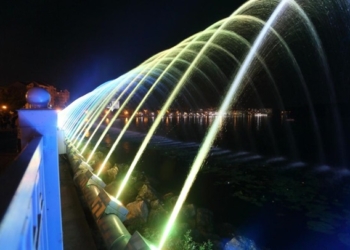 В Тернополе открыли самый длинный аэрационный фонтан страны