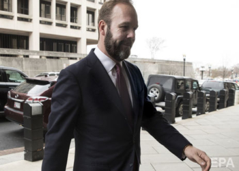 Экс-партнер Манафорта заявил в суде, что их компания работала в интересах Порошенко в 2014-м