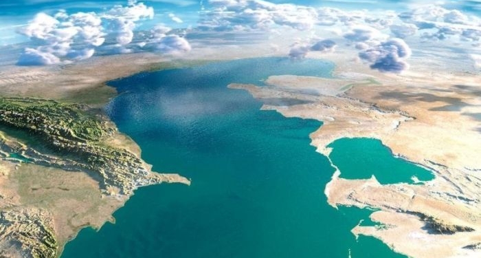Много их, а он один: Каспийское море официально поделили 5 стран