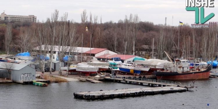 В Николаеве уволили президента областной федерации парусного спорта Шумилова с должности тренера в ДЮСШ “Коммунаровец”