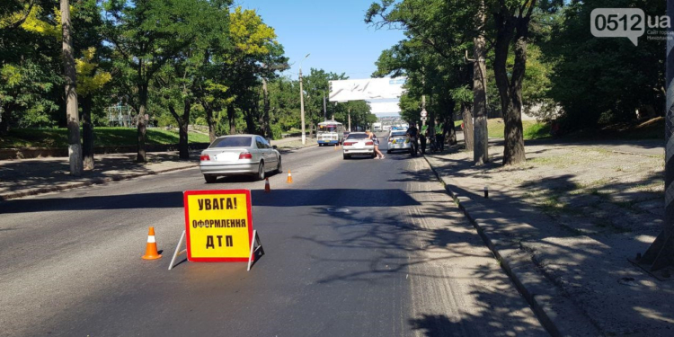 Водитель “Mitsubishi” сбил велосипедиста в Николаеве