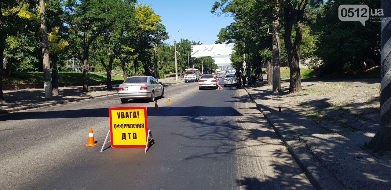 Водитель “Mitsubishi” сбил велосипедиста в Николаеве