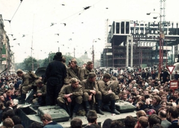 Глава чешской Компартии обвинил в подавлении “Пражской весны” Украину