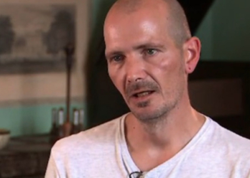 Жертву отравления Новичком в Эймсбери снова госпитализировали