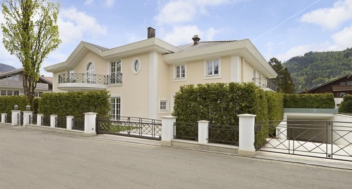 Владелец сети супермаркетов АТБ покупает немецкую виллу беглого украинского агробарона