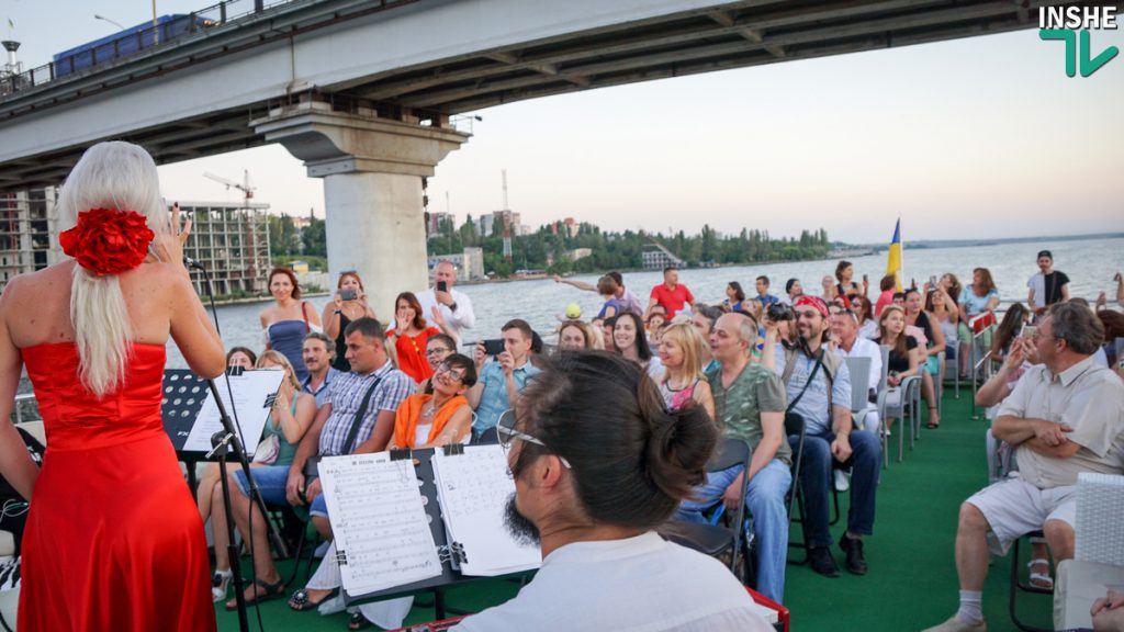 Речной вояж и джазовый концерт. В пятницу николаевцы совместили оба удовольствия 46