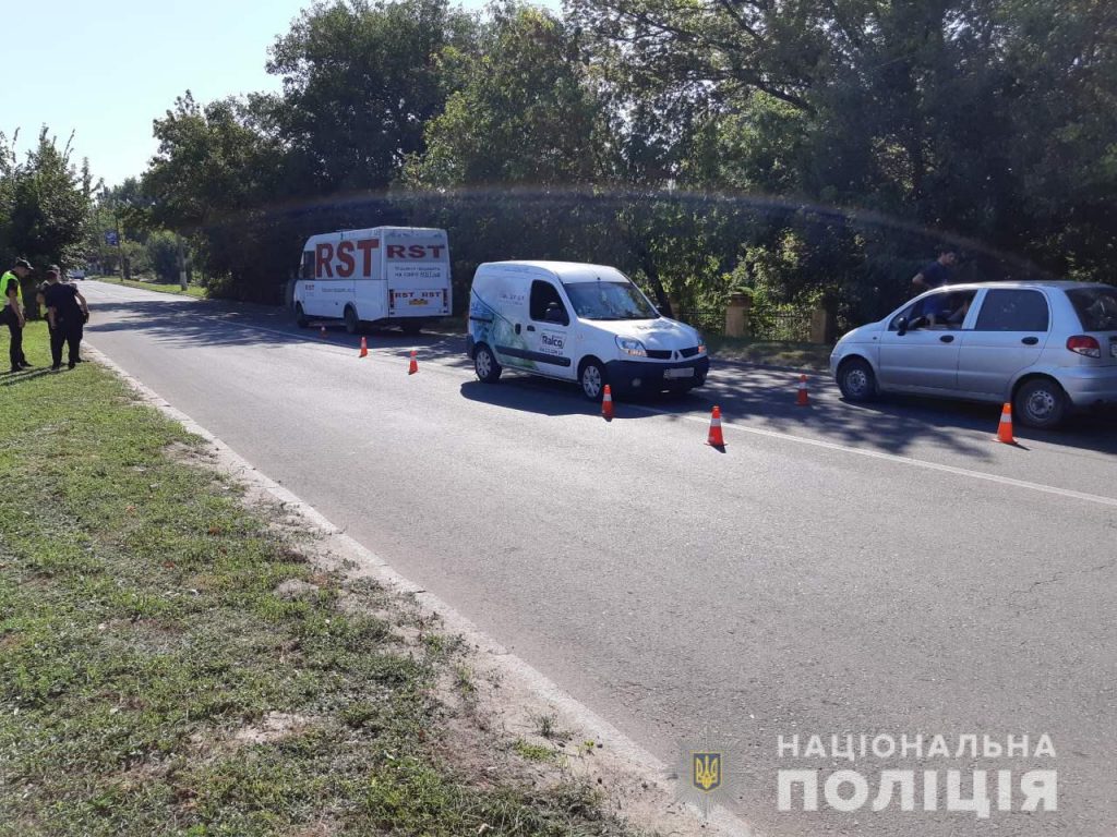В Корабельном районе Николаеве машина сбила 10-летнего мальчика 3