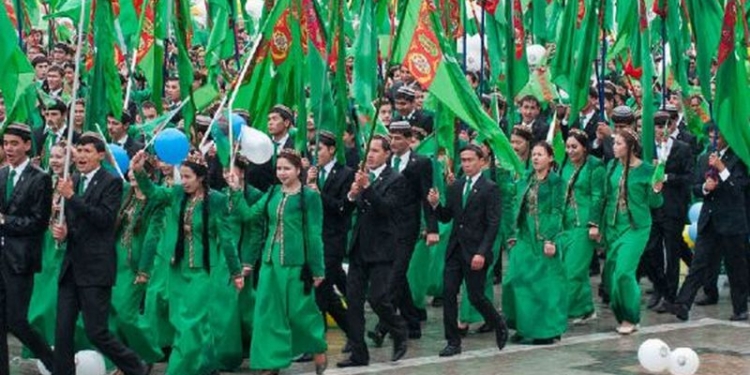 В Туркмении до сих пор были бесплатными соль, газ, вода и электричество. Теперь не будут