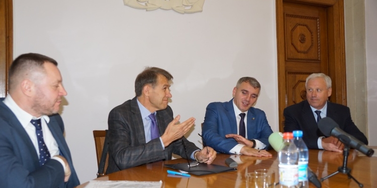 Рабочая группа при Николаевском горсовете признала, что погорячилась с мораторием на любые решения по морехозяйственному комплексу. Но депутатам идея понравилась