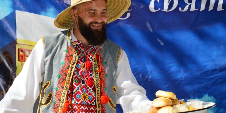 Когда душа желает праздника: в Николаеве гудела Folk-toloka