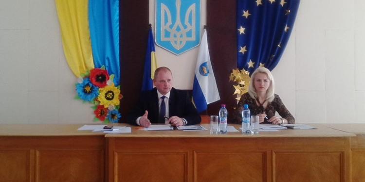 Глава Еланецкого райсовета позвал Гройсмана на трассу Н-14: “Своими глазами увидите результаты дорожных реформ”