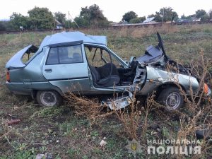 Жуткая авария на Николаевщине: в результате столкновения пассажирского поезда и автомобиля погибли два человека 1