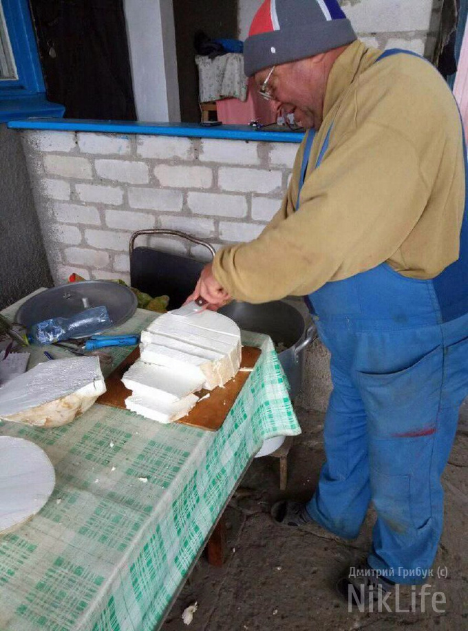 Очень даже грибные на Николаевщине места: сельский житель нашел дождевик весом 5,1 кг 3