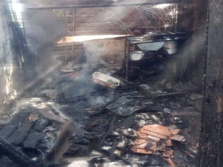 На Николаевщине спасатели дважды тушили пожары в нежилых постройках 3