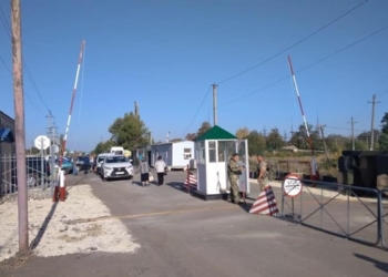 В Луганской области КПП Меловое перенесли на территорию Украины
