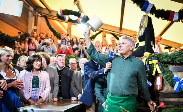 В Мюнхене открылся фестиваль пива Октоберфест