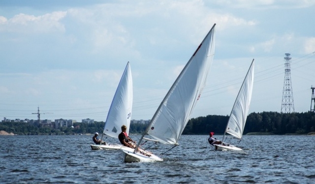 Николаевские яхтсменки Валькевич и Ларичева стали чемпионами Украины
