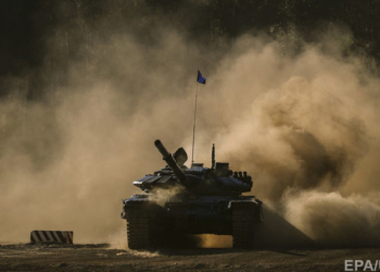 Бабченко о российских военных учениях Восток-2018: Россия становится на рельсы постоянной войны