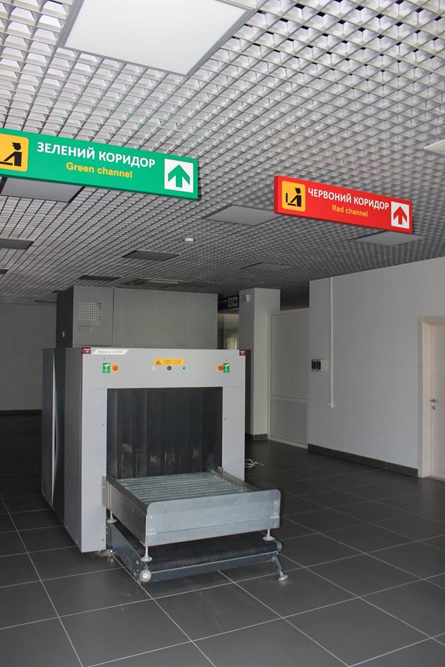 Еще неизвестно, когда полетим, но рабочие места таможенников в Николаевском аэропорту уже обустроены 5