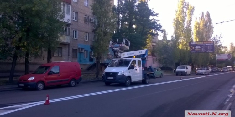 Скандальную разметку на улице Крылова в Лесках переделали – она стала причиной заторов и ДТП