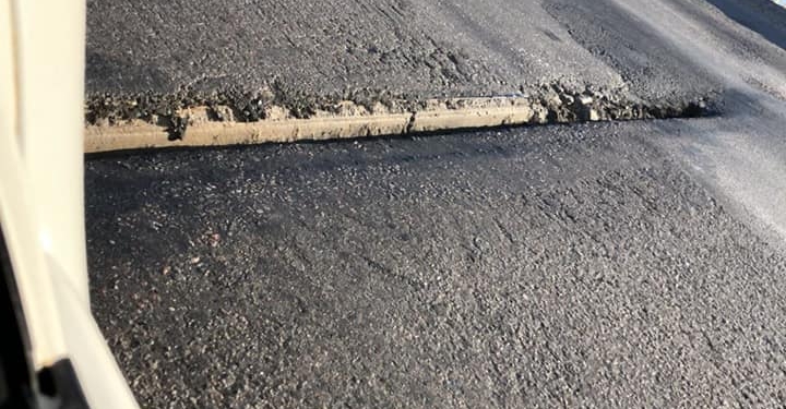 «Нужно срочно принимать меры» – на Николаевщине под весом фур начал расходиться мост через Ингул