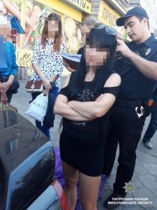 В Николаеве полиция задержала двух закладчиц амфетамина 1